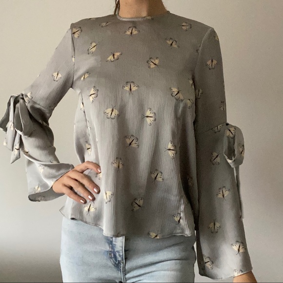 Moth/Butterfly Print Blouse with Ties - Picture 6 of 7